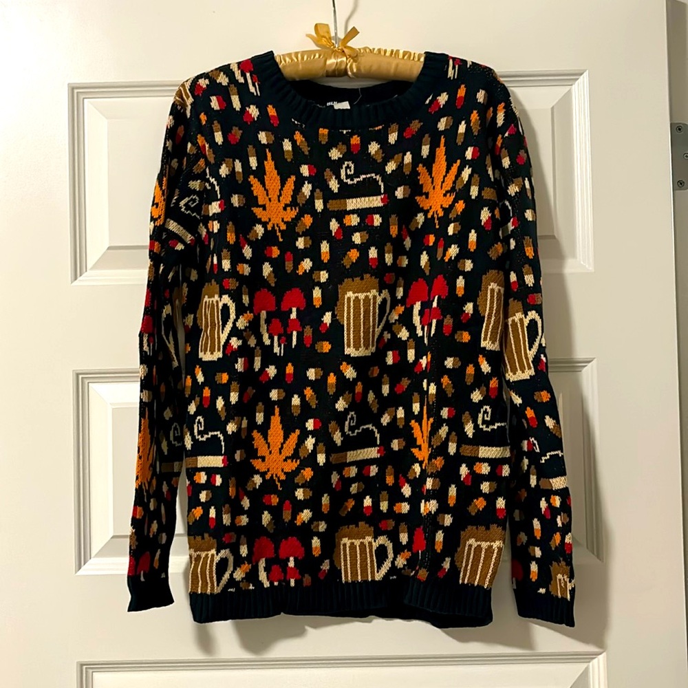 Silly BDG Sweater size S